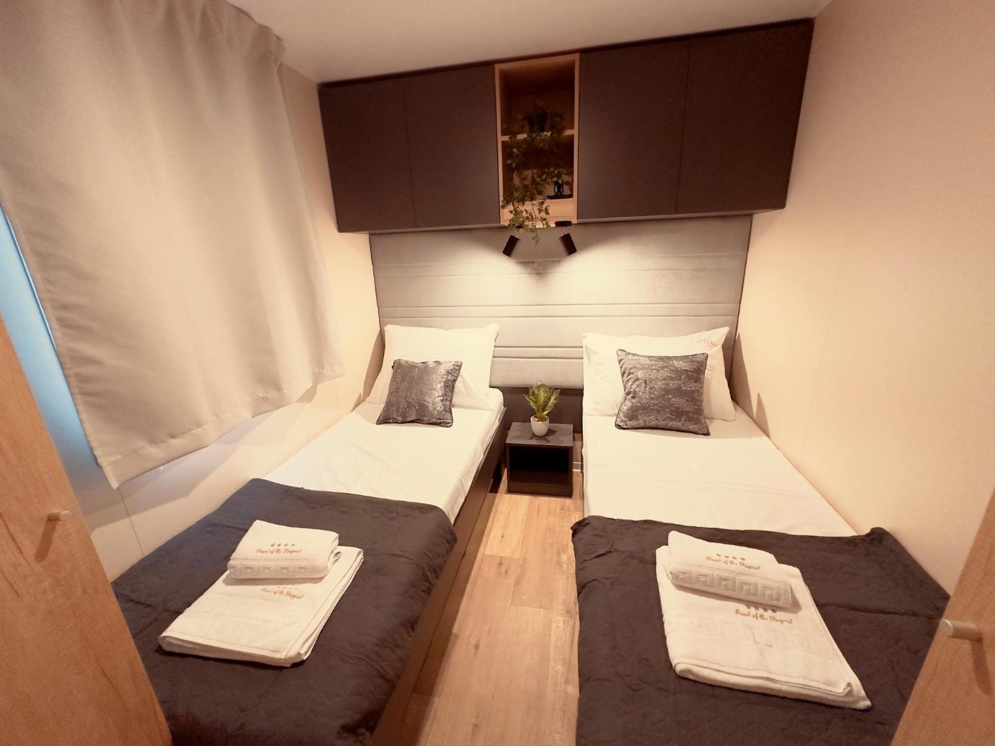 Hotel Pearl Of The Biograd Biograd Na Moru Exterior foto